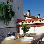 Atico Con Terraza Cerca De La Mezquita-catedral Apartment *