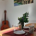 Atico Con Terraza Cerca De La Mezquita-catedral Apartment